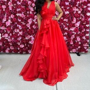 Mac Duggal Excellent Condition Red Dress